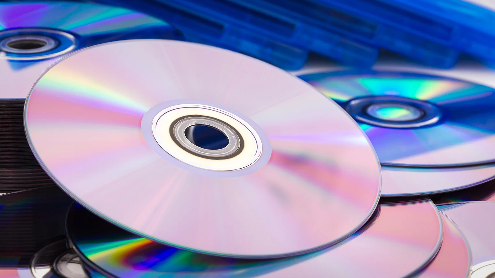 Sony Ends Physical Game Discs | Digital Licensing Shift Creates $2B+ Marketplace Opportunity for Gaming Sellers