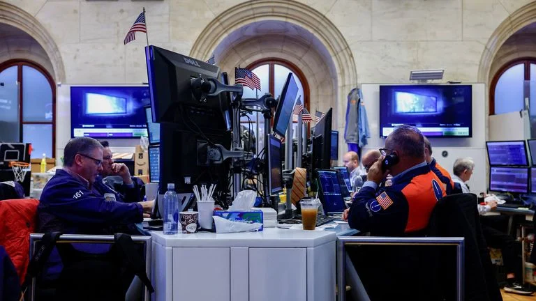 France Debt Shock | Cross-Border Sellers Face EUR Cost Risk