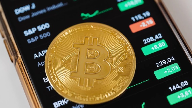 Crypto Regulatory Shift: SEC/CFTC Agency Rules Replace Failed Clarity Act | Seller Compliance Urgency