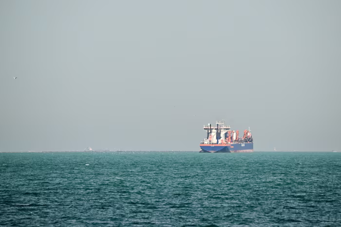 G-7 Strategic Oil Release Cuts Fuel Costs 8-15% | Logistics Margin Boost for Cross-Border Sellers