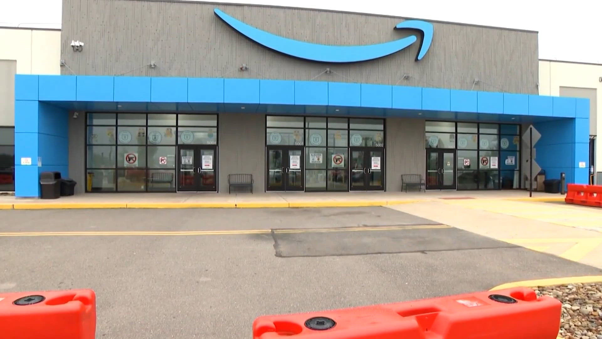 Amazon's $1.5B Wage Hike & Whole Foods Integration | FBA Fulfillment Cost Pressures Ahead
