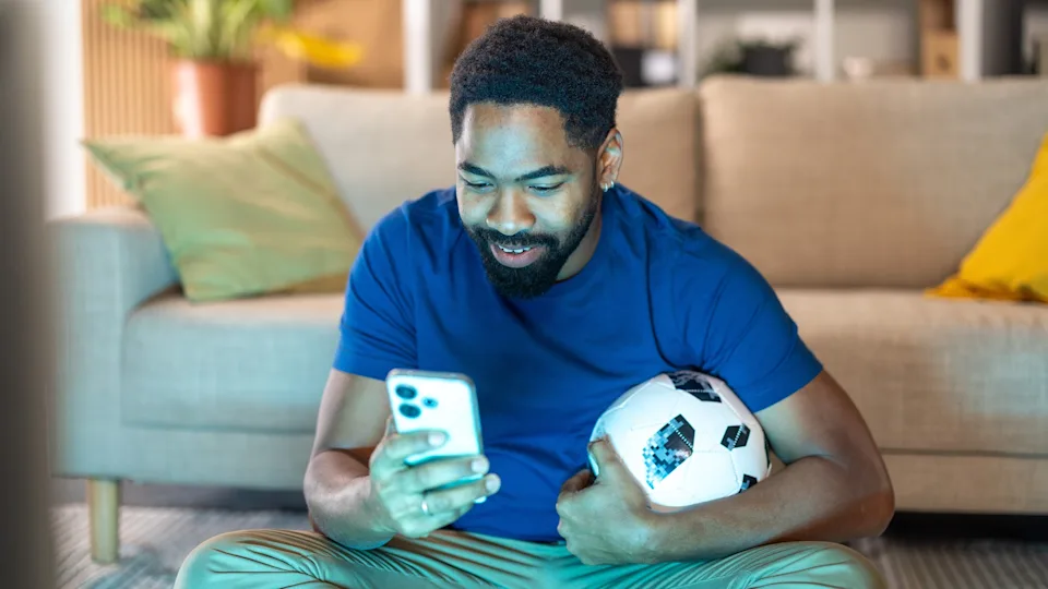 Gen Z Betting Boom Signals Demand Shift | Consumer Discretionary Spending Collapse Risk