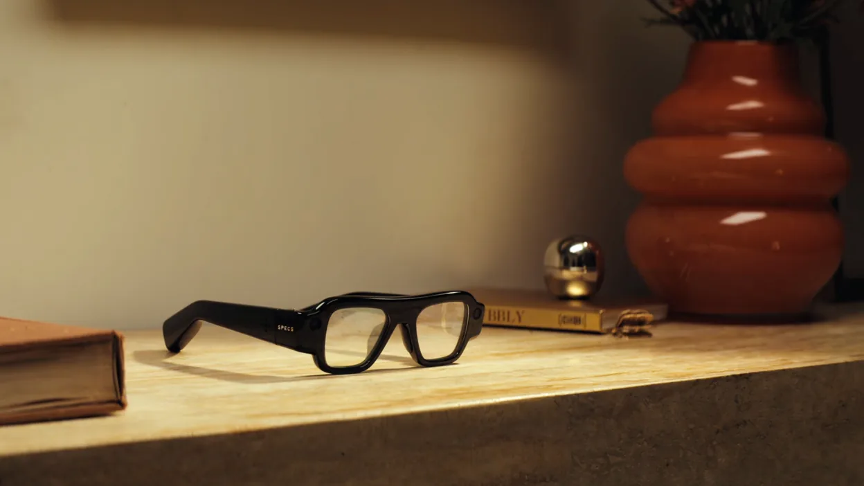 Snap Specs AR Glasses Launch | Premium Hardware Opportunity for Tech Sellers