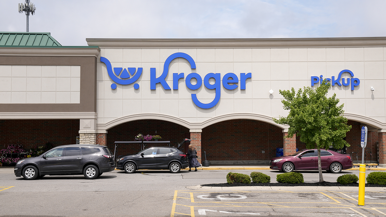 Kroger's 3,000-Job AI Automation Strategy | Supplier & Seller Impact 2026-2028
