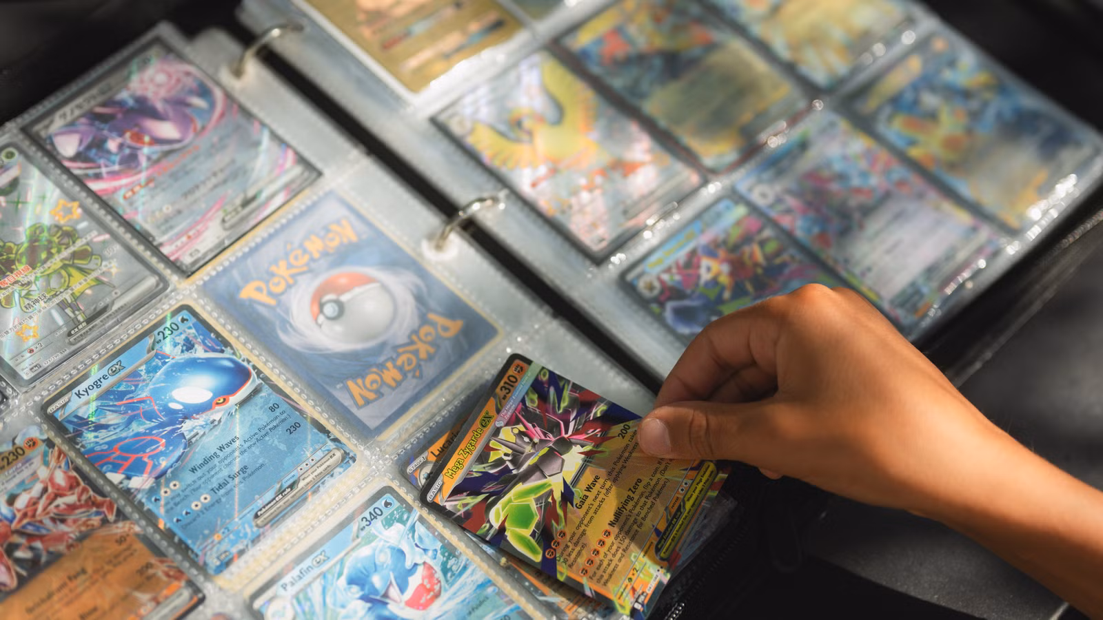 Collectibles Shipping Theft Risk | Cards Insurance Guide 2025