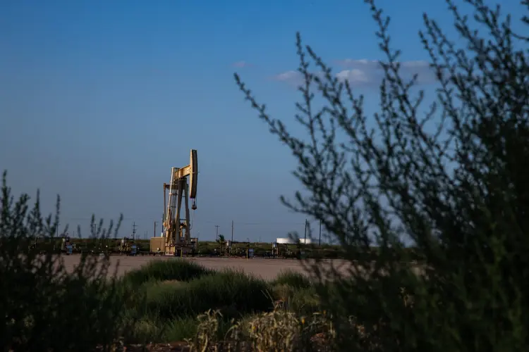 Middle East Geopolitical Tensions Drive Oil Prices Up 2% | Logistics Cost Crisis for Cross-Border Sellers